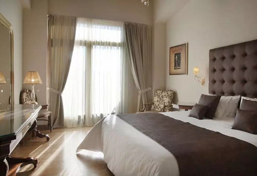 Tagli Resort & Villas