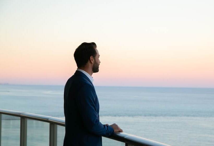 The St. Regis Bal Harbour Resort