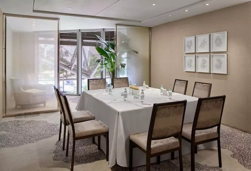 The St. Regis Bal Harbour Resort