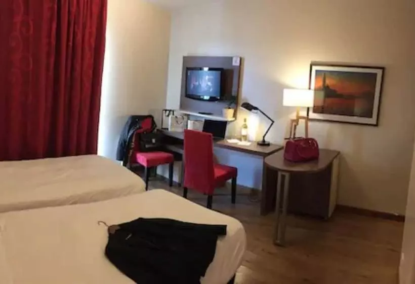 Villa Val Senart 1ere Avenue