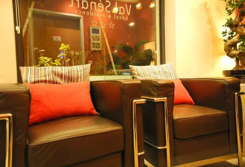 Villa Val Senart 1ere Avenue