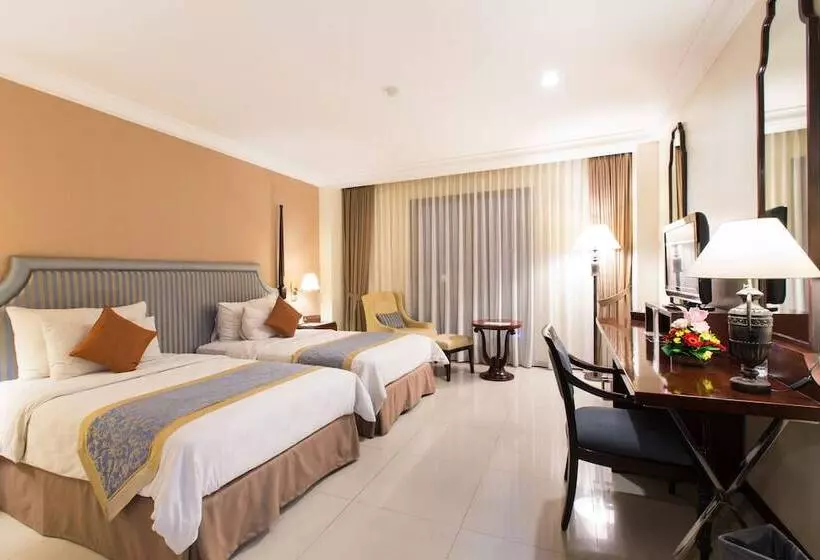 Отель Asmila Boutique