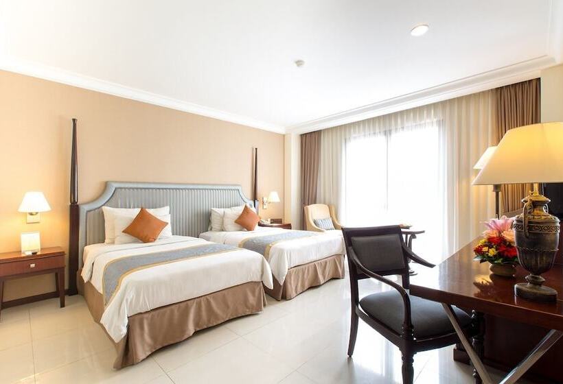 בית מלון כפרי Asmila Boutique