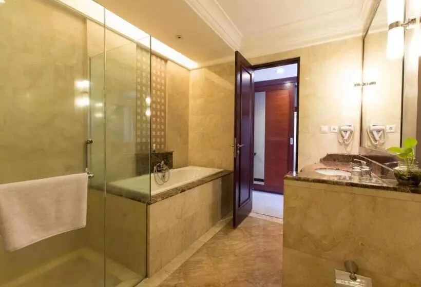 Отель Asmila Boutique