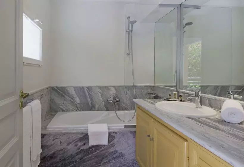 Hotel Best Western Plus  San Damianu