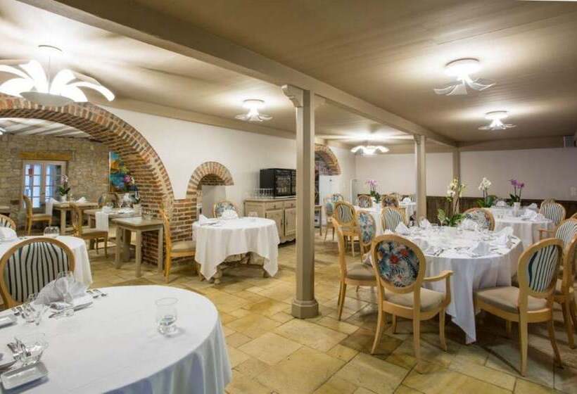 בית מלון כפרי Castel Damandre