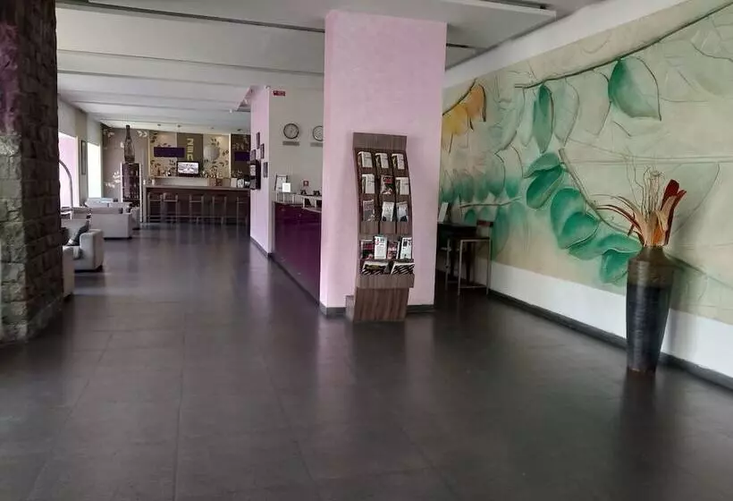 酒店 Celebration Lavasa