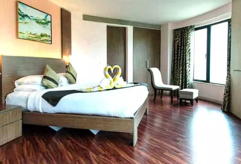 酒店 Celebration Lavasa