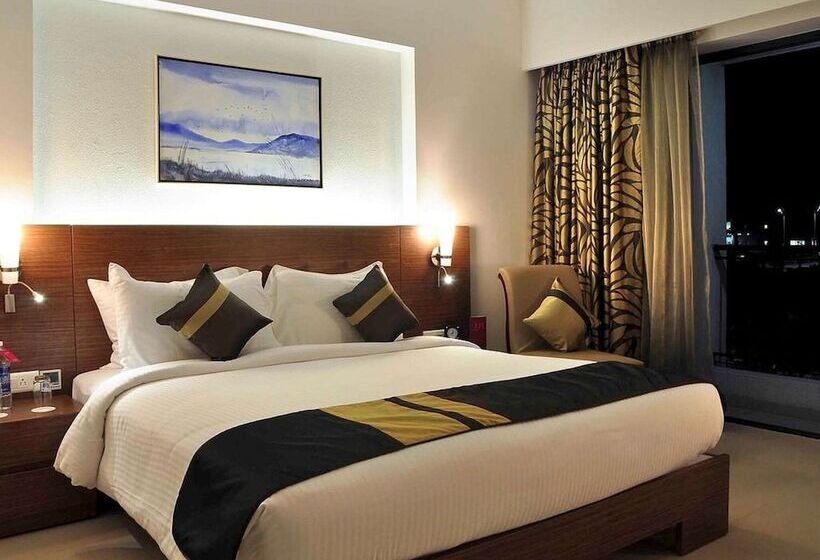 Отель Celebration Lavasa