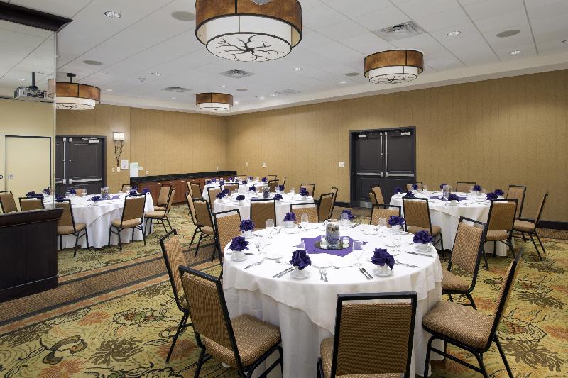 فندق Doubletree By Hilton Denver International Airport