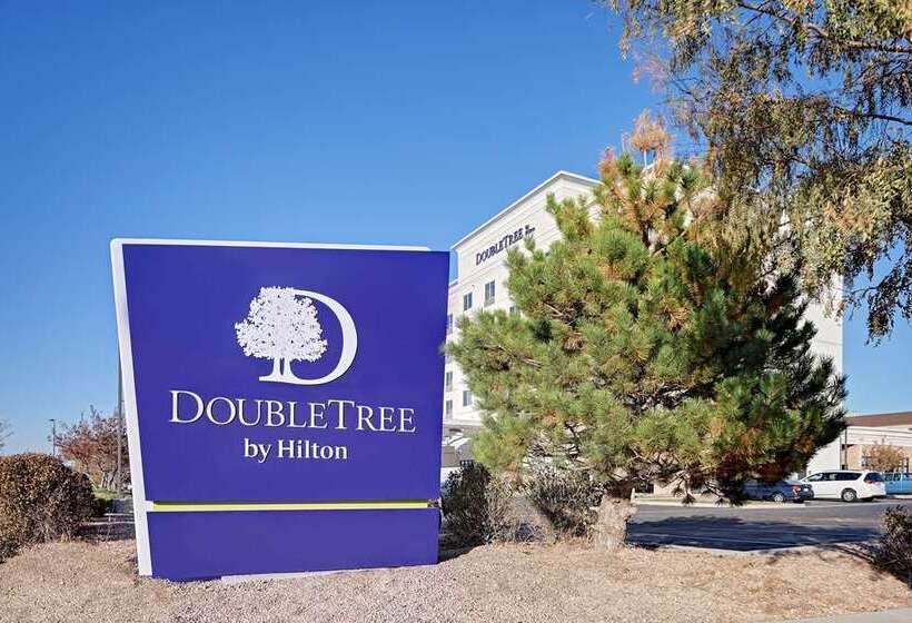 فندق Doubletree By Hilton Denver International Airport