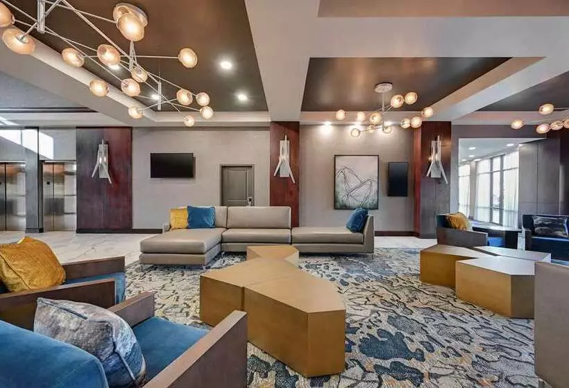 호텔 Doubletree By Hilton Denver International Airport