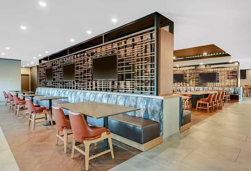 호텔 Doubletree By Hilton Denver International Airport