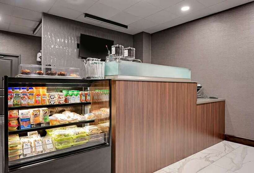 فندق Doubletree By Hilton Denver International Airport