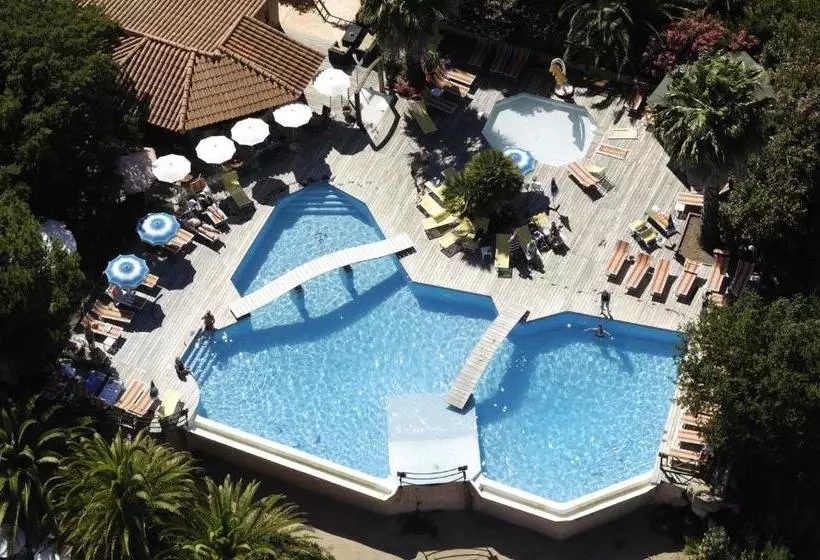 Hotelli Club U Libecciu