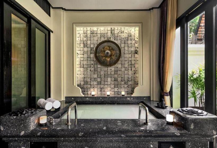 فندق Marriott's Phuket Beach Club