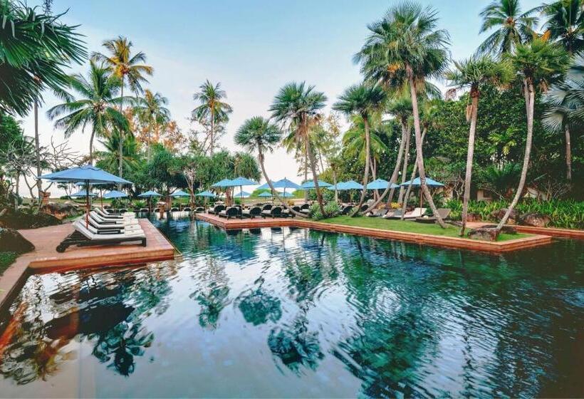فندق Marriott's Phuket Beach Club