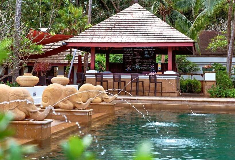 فندق Marriott's Phuket Beach Club