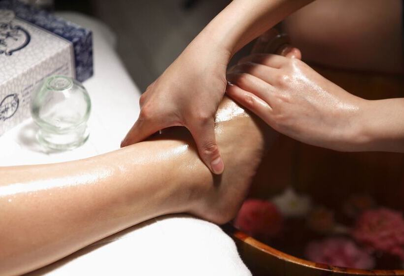 호텔 Guangzhou Royal Garden