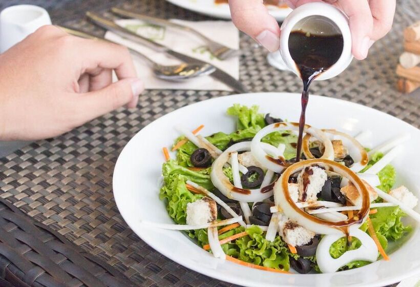 בית מלון כפרי The Cocoon Boutique