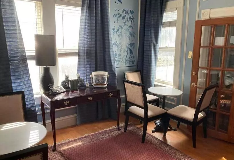 Отель The Villa Toscana