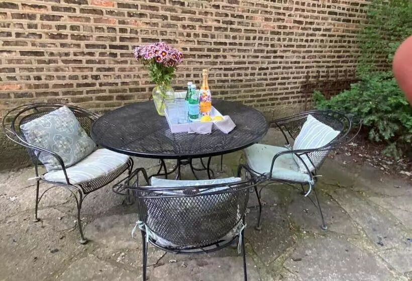 Отель The Villa Toscana