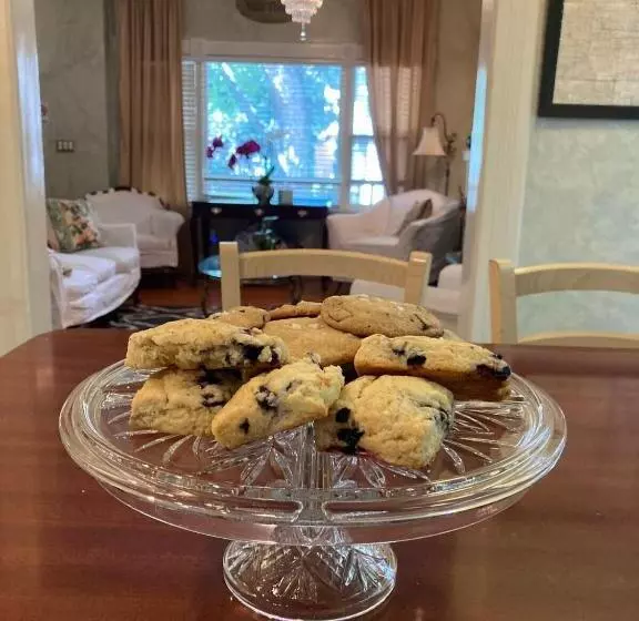 Отель The Villa Toscana