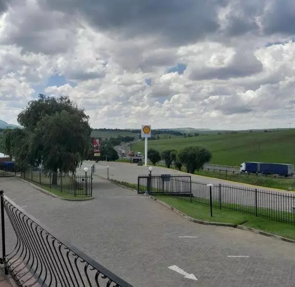 Protea Hotel By Marriott Harrismith Montrose