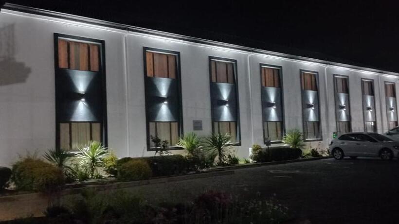 Protea Hotel By Marriott Harrismith Montrose