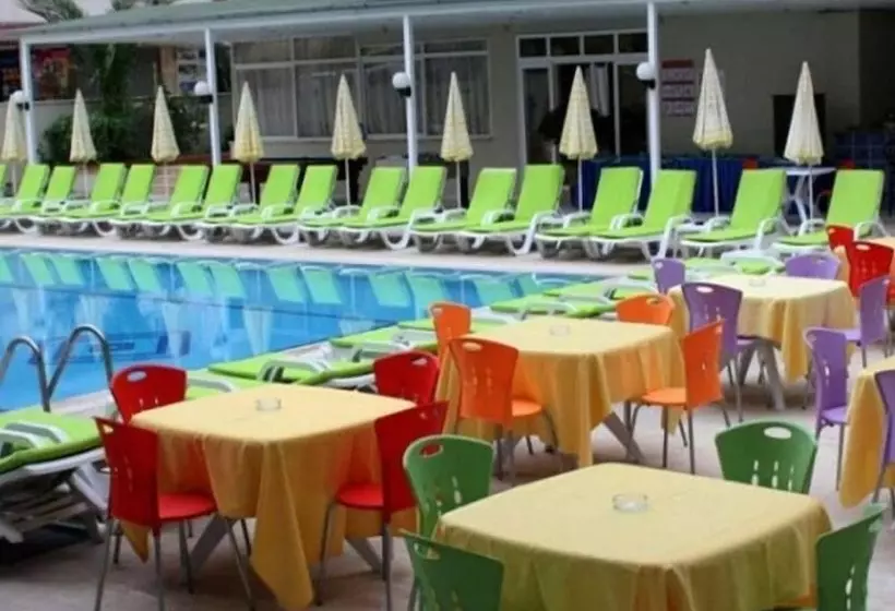 Solis Beach Otel   All Inclusive
