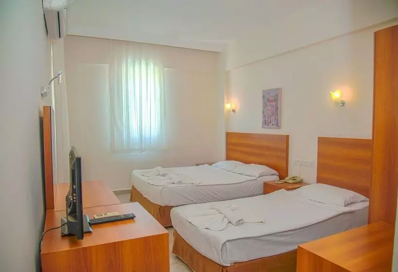Solis Beach Otel   All Inclusive