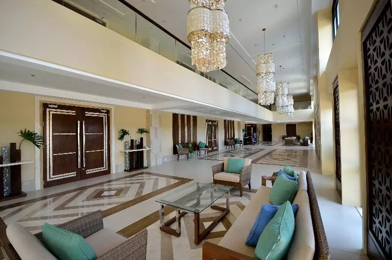 Henann Resort Alona Beach