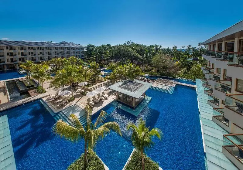 Henann Resort Alona Beach