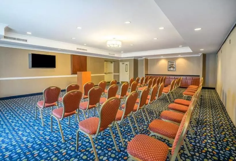 Holiday Inn Express Hotel & Suites Easton, An Ihg