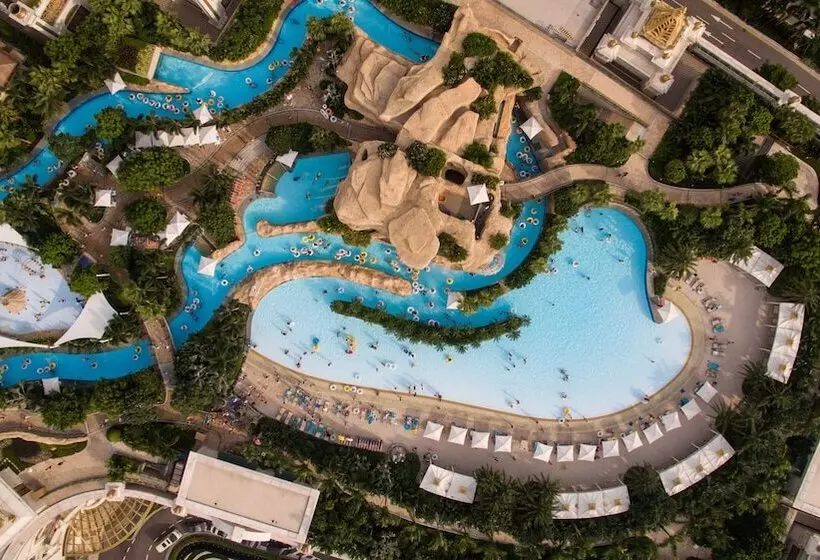 هتل Banyan Tree Macau