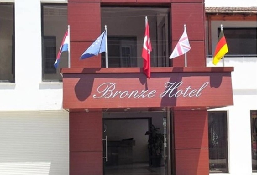 בית מלון כפרי Bronze