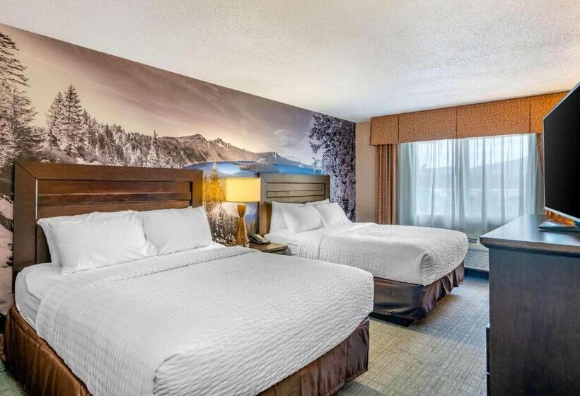 فندق Clarion Pointe Medford