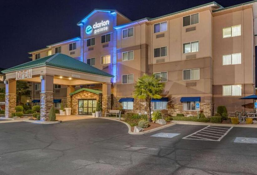 فندق Clarion Pointe Medford