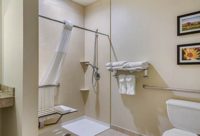 호텔 Comfort Suites Helena Airport