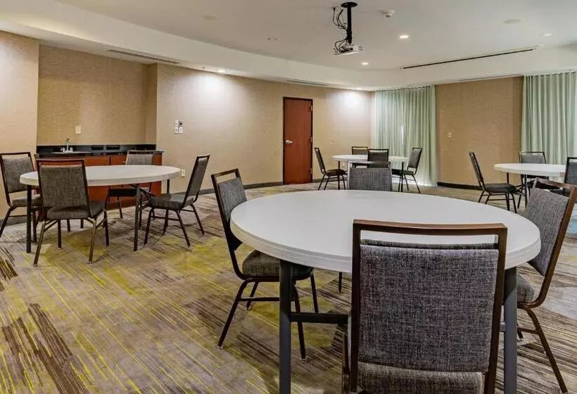 Szálloda Courtyard Brunswick