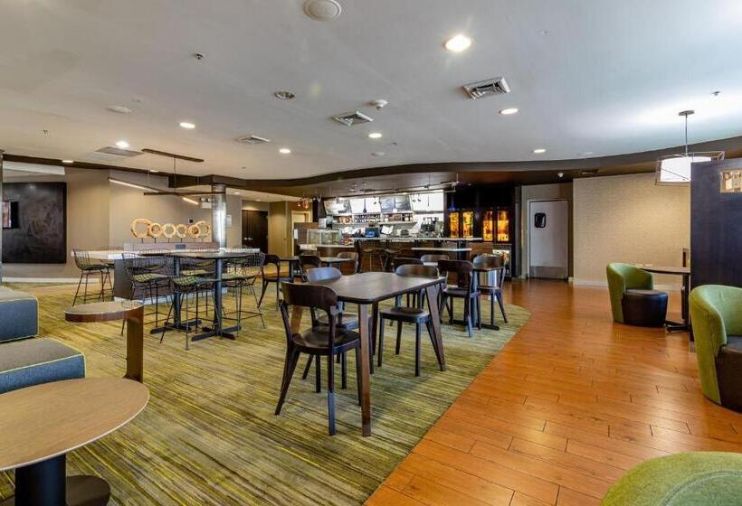 فندق Courtyard Brunswick