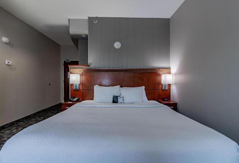 فندق Courtyard Brunswick