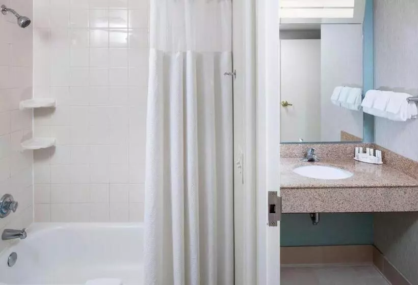 酒店 Courtyard Carolina Beach