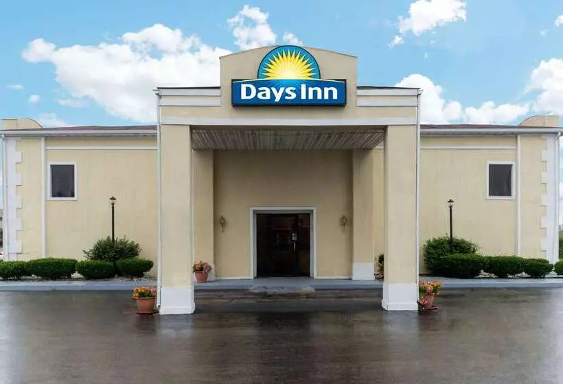 Hotelli Days Inn By Wyndham Indianapolis East Post Road