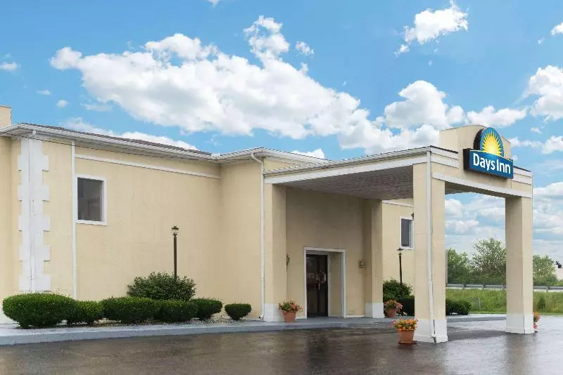 Hotelli Days Inn By Wyndham Indianapolis East Post Road