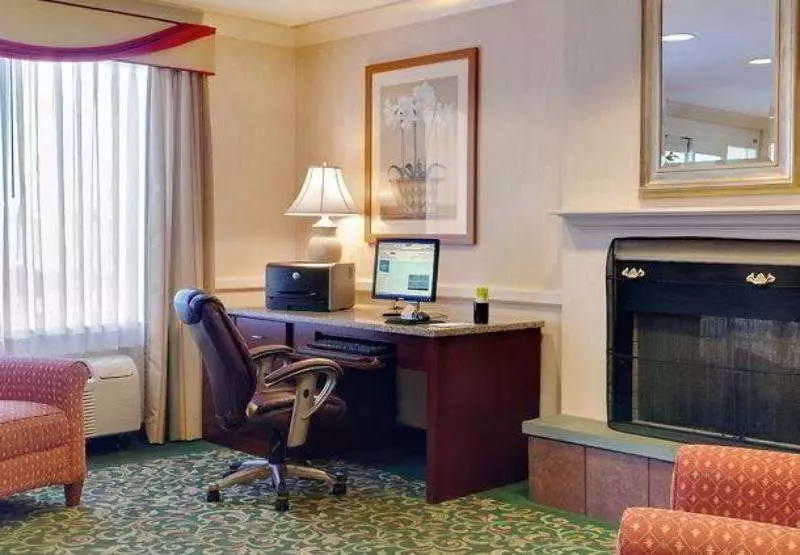 هتل Fairfield Inn Harrisburg Hershey