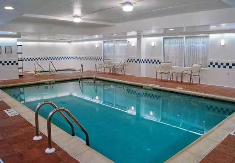 هتل Fairfield Inn Harrisburg Hershey