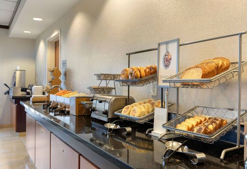 فندق Fairfield Inn & Suites By Marriott Rockford