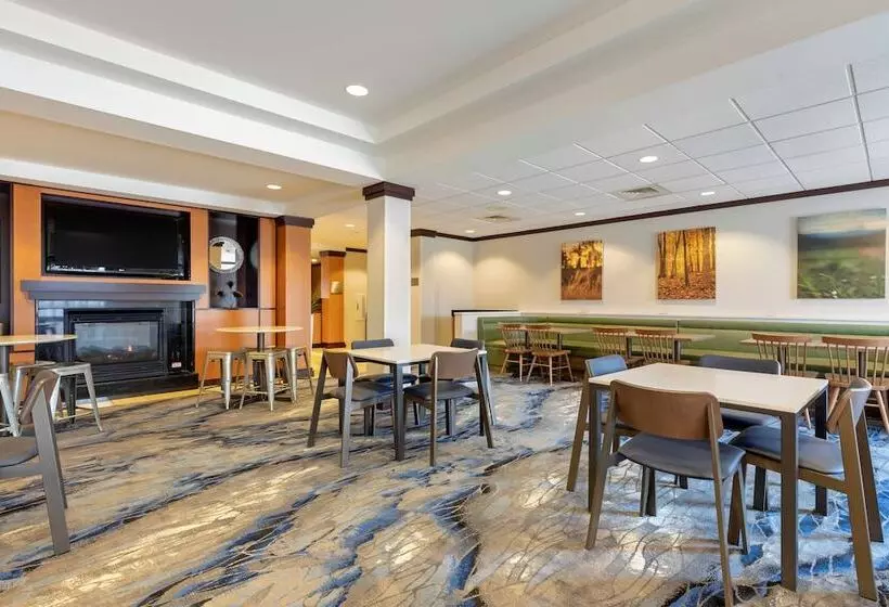 ホテル Fairfield Inn & Suites By Marriott Rockford