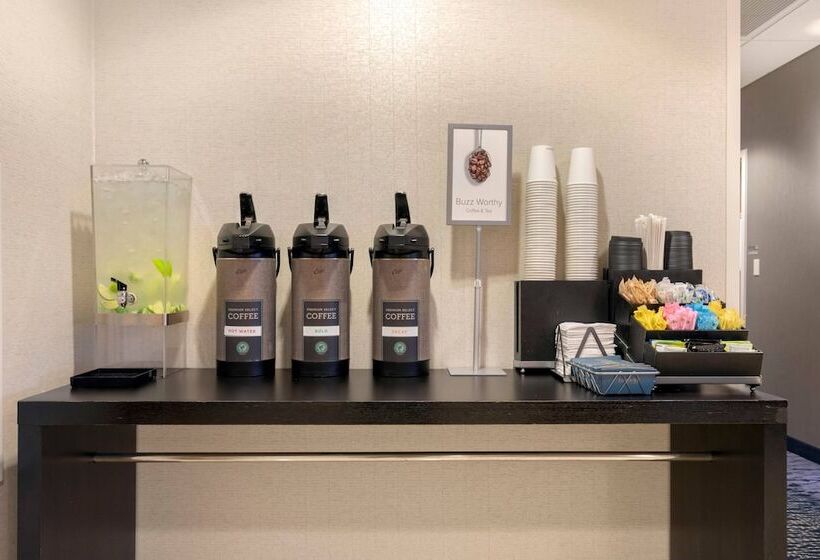 فندق Fairfield Inn & Suites By Marriott Rockford